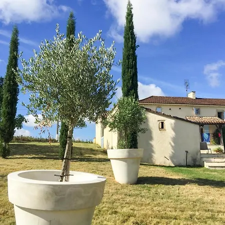Sleeps 14 Pool Wifi Willa